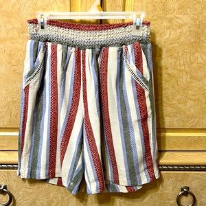 Christopher & Banks Short Size Large